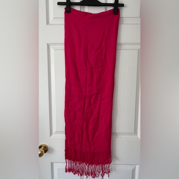 Bundle of Pashminas - Picture 4 of 7